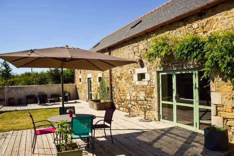 Bed and Breakfast Le Domaine de Kerlys Briec Exterior foto